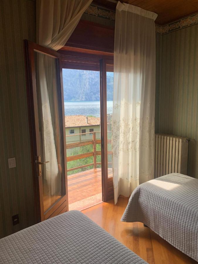 Villa Diana - Terrazza Sul Lago Асенца ди Бренцоне Екстериор снимка
